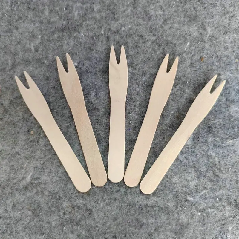95mm wooden fruit fork-2